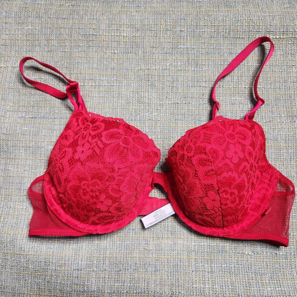 Victorias Secret Womens 34B Red Lace Padded Wired Bra Sexy